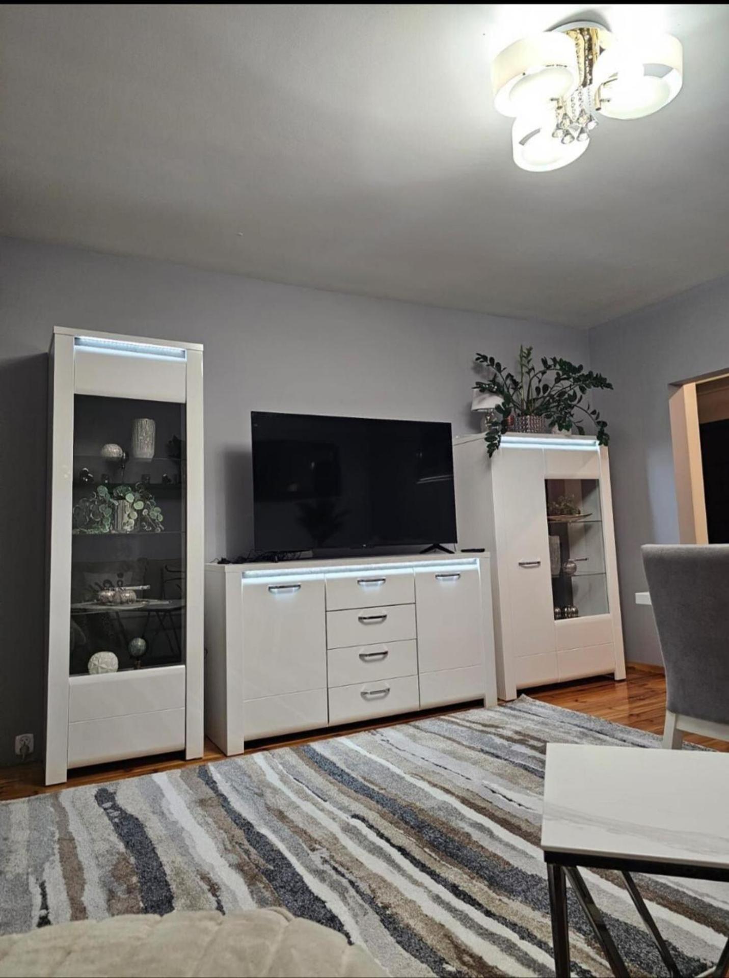 Apartment In Zyrardow 10Min To Suntago Экстерьер фото